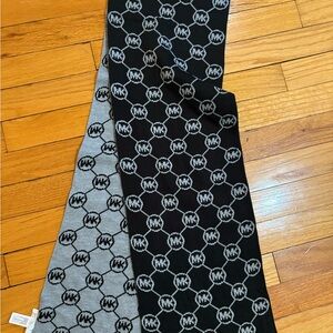 Michael Kors Logo Black & Gray Scarf